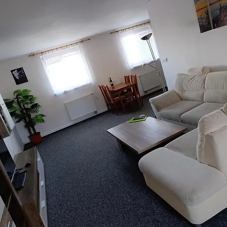 Apartman Cerna V Posumavi Adam A Eva